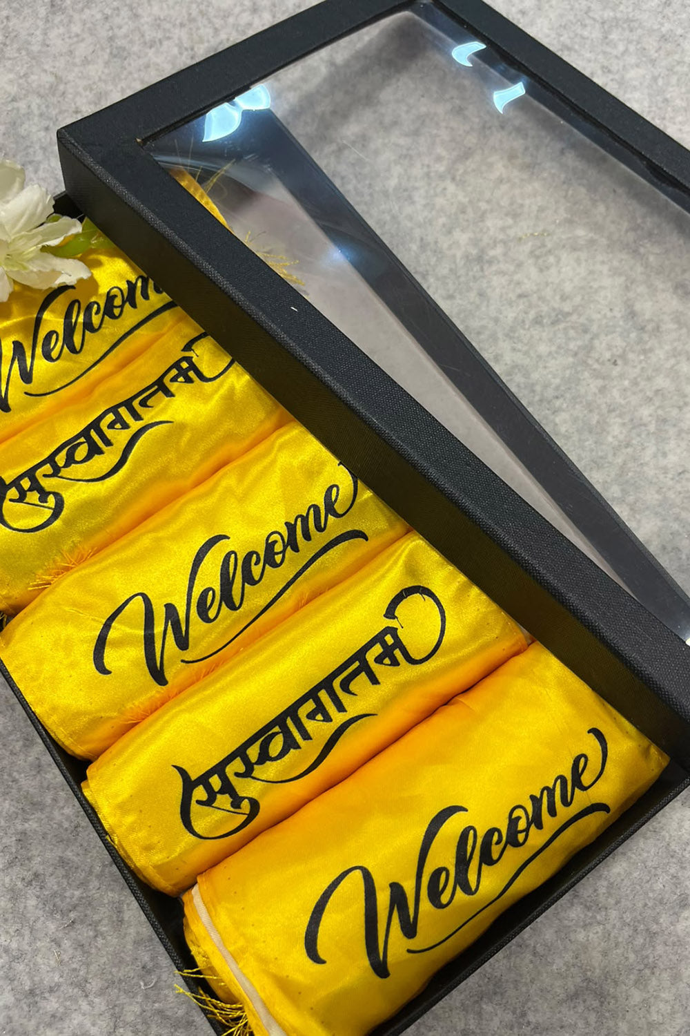 Suswagatam Welcome Gift Box Stole Set Of  5