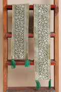 Divya India Customised Royal Swagat Stole/Dupatta  Elegant and Luxurious Green Banarasi Silk Stole With a Beautifully Matching Tassel for Welcoming Guests at Weddings, Anniversaries or Grand Celebratory Occasions - Divya India
