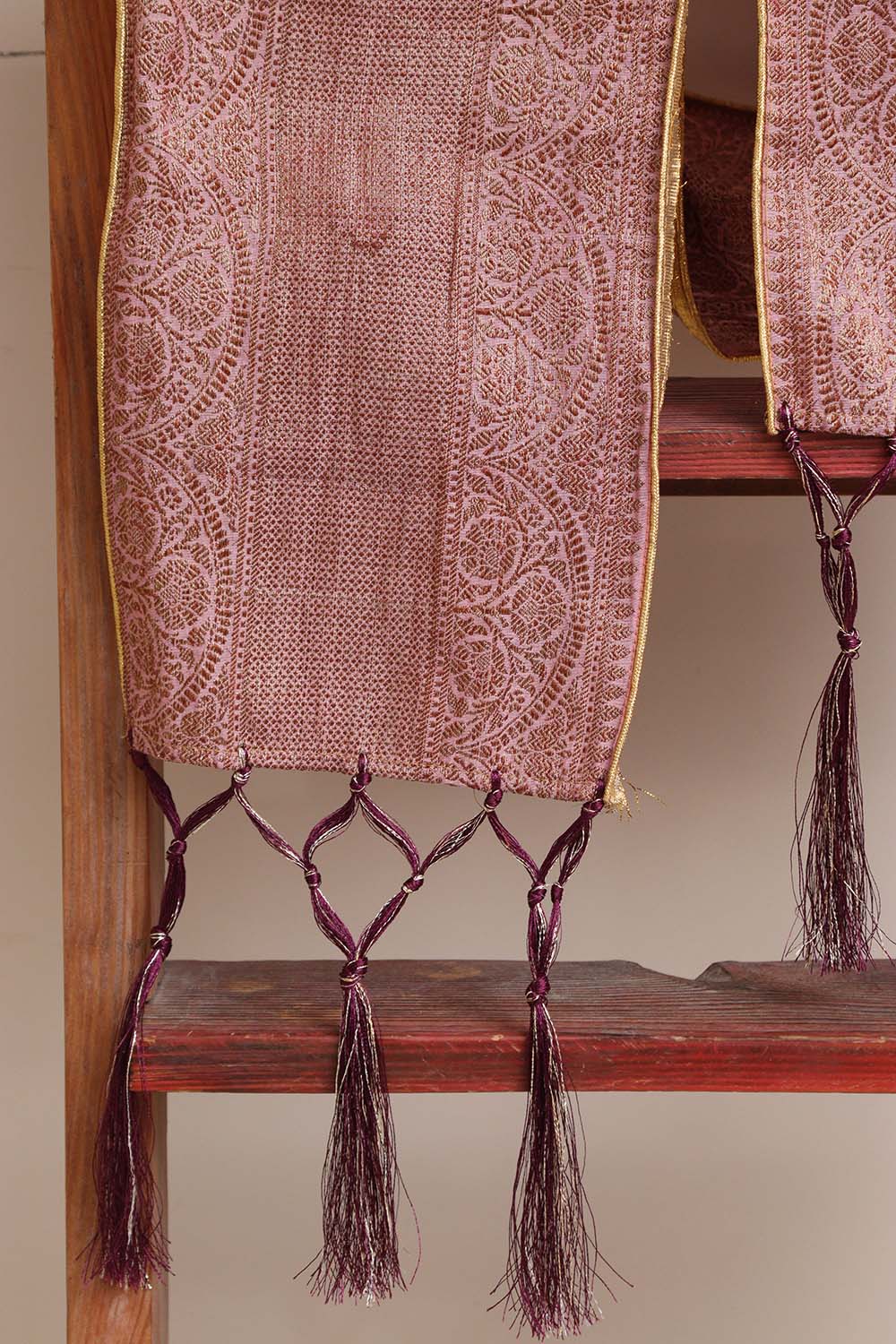 Divya India - Customised Stole - Swagat Pink Banarasi Antique Zari Cotton